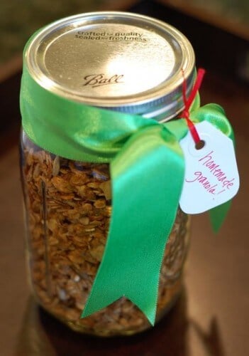 Homemade Granola for the Holidays