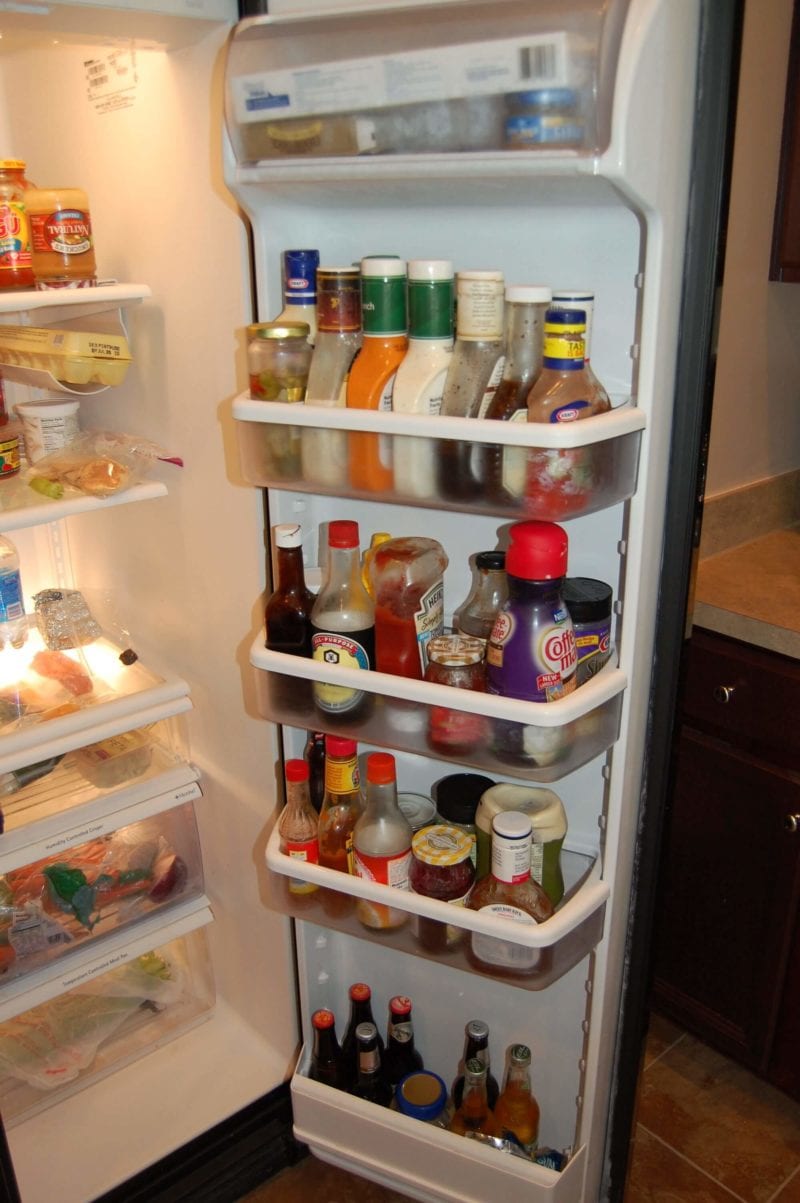 https://www.100daysofrealfood.com/wp-content/uploads/2010/07/C-fridge-800x1203.jpg