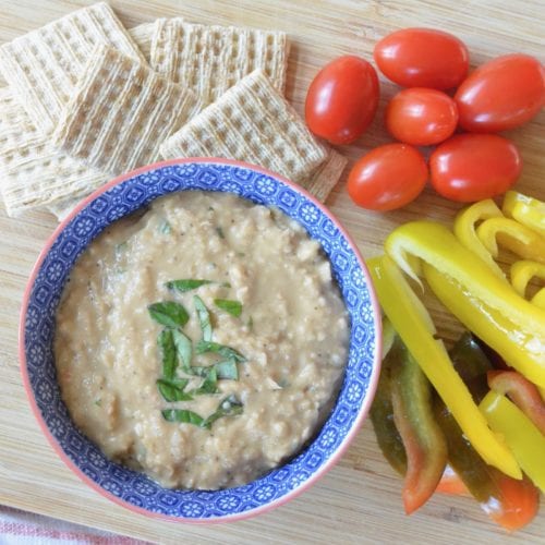 Simple Balsamic White Bean Dip (+ our GF and DF Team Dinner!)