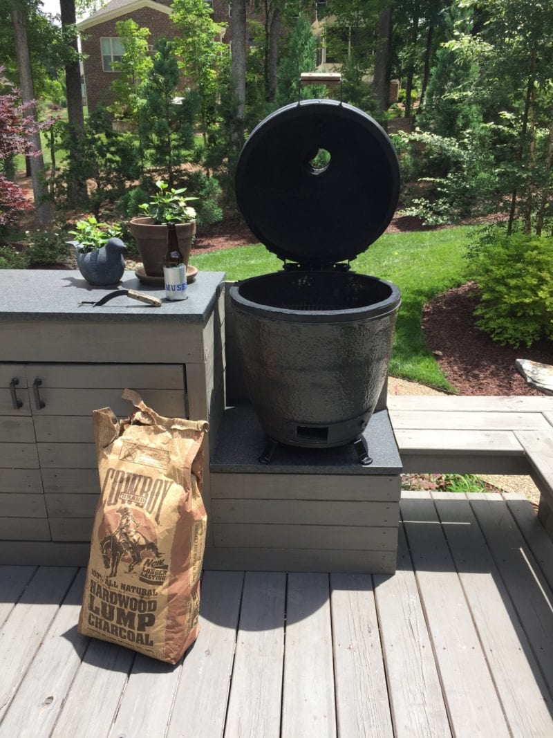 Smoke A Turkey On An Egg Style kamado Smoker