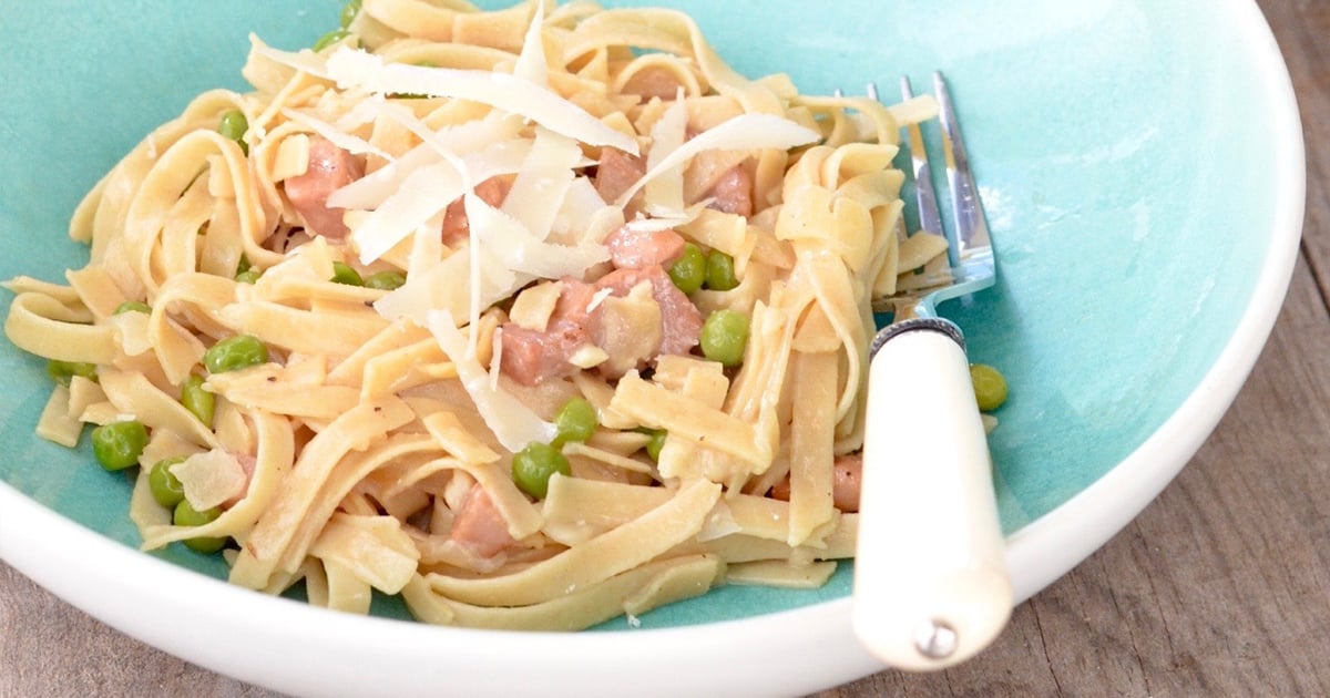 Simple Pasta with Peas and Ham ⋆ 100 Days of Real Food