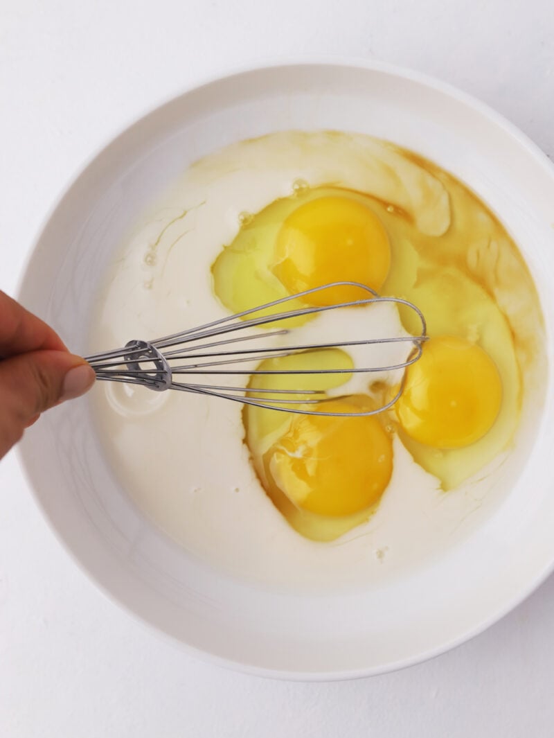Eggs with milk.
