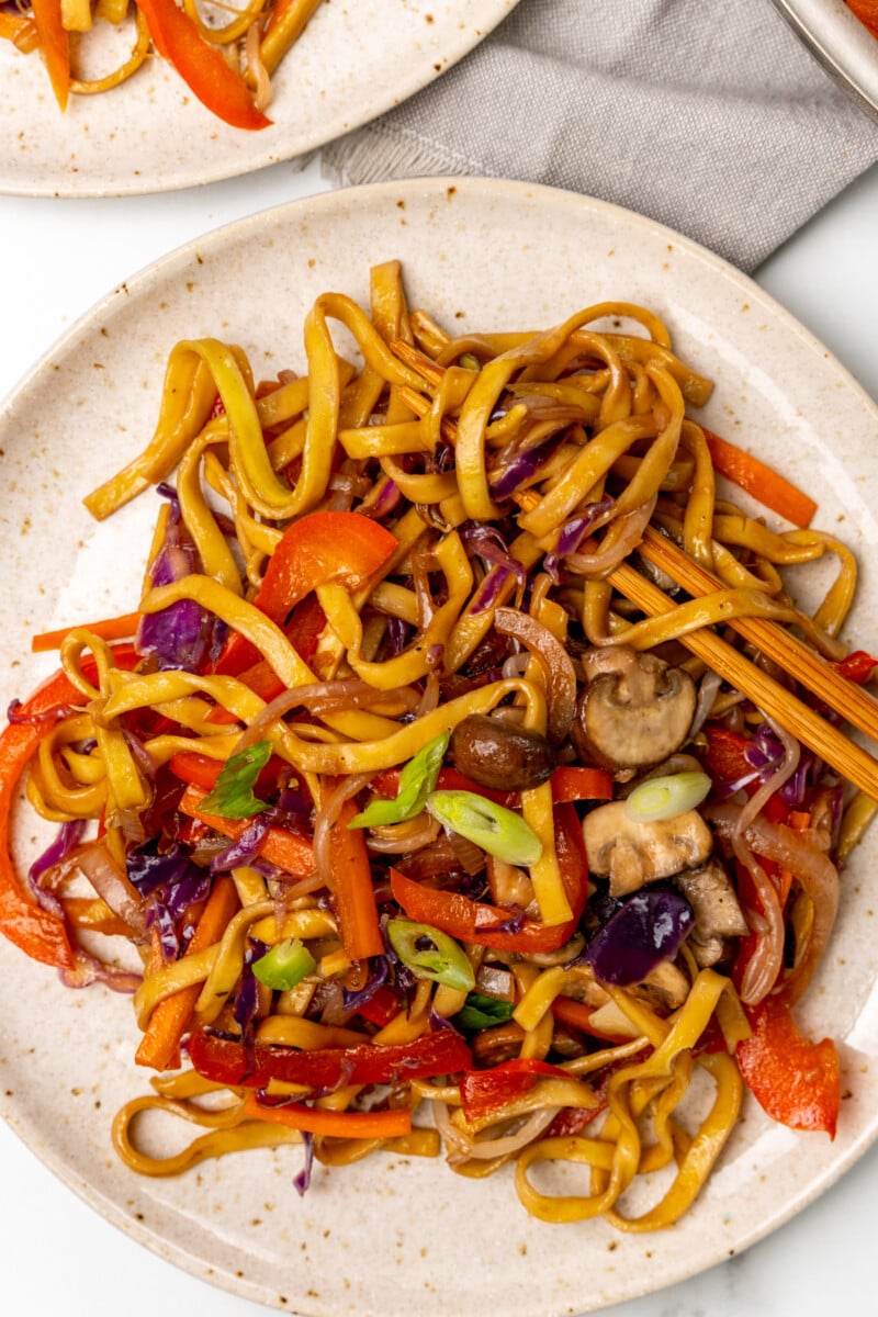 Lo Mein.