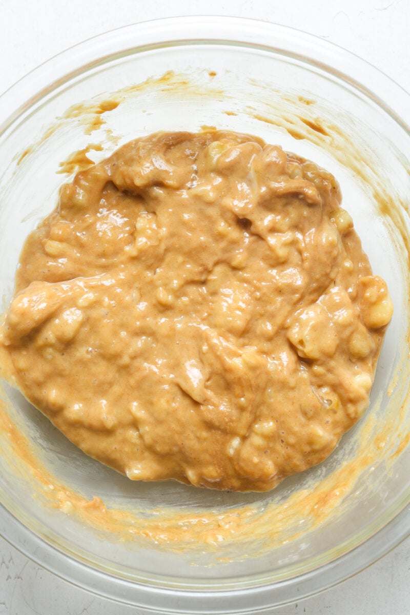 Peanut butter mixture in bowl.