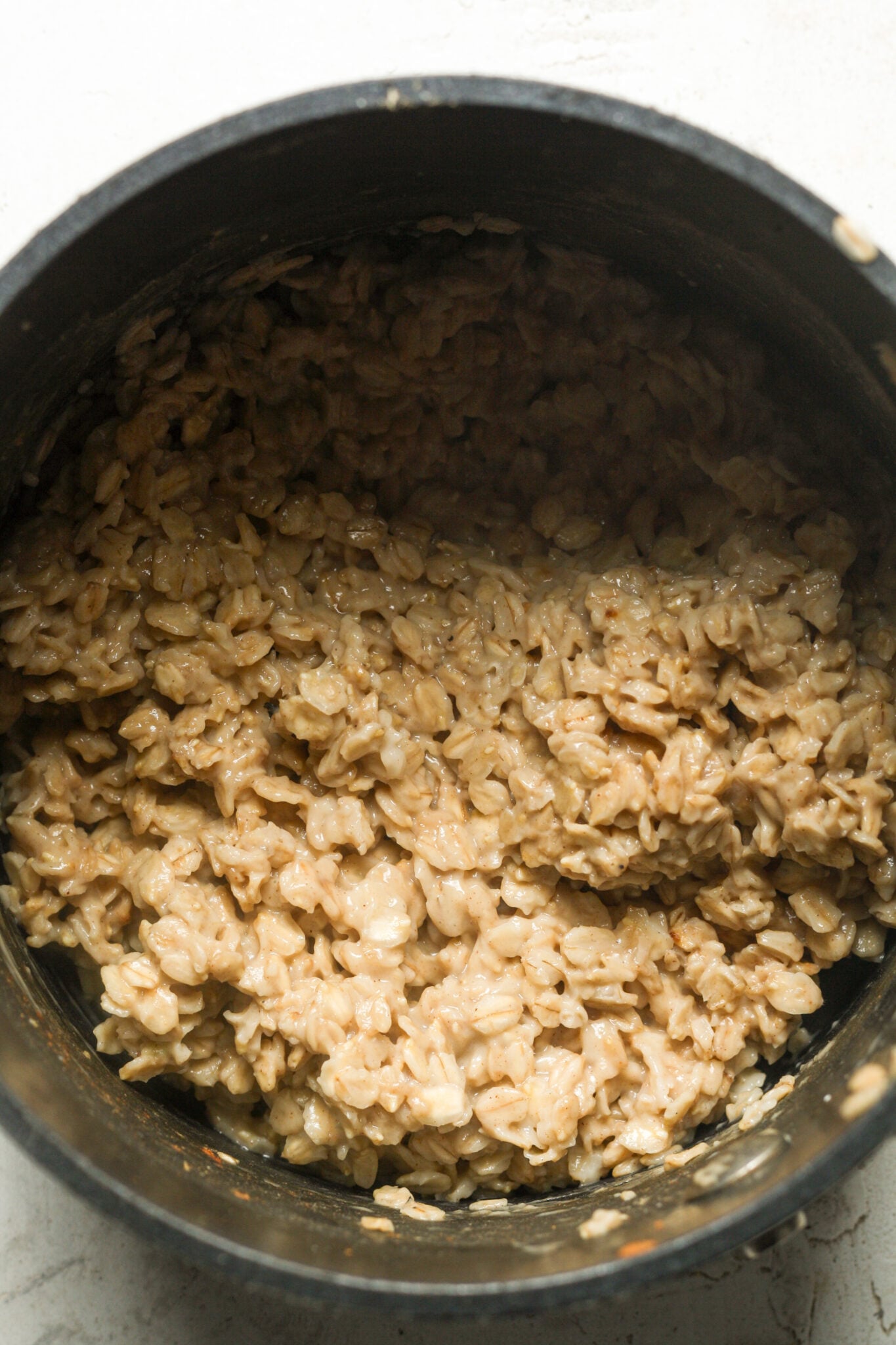 How To Make Cinnamon And Spice Oatmeal | Golden Truffle