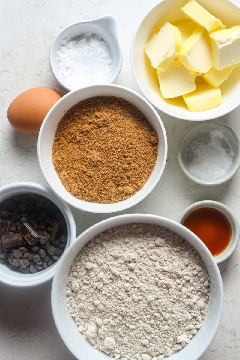 Ingredients for oat flour cookies.