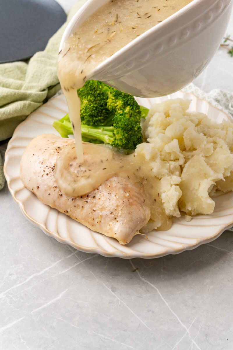 Gluten free gravy with turkey.