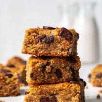Peanut butter blondies.