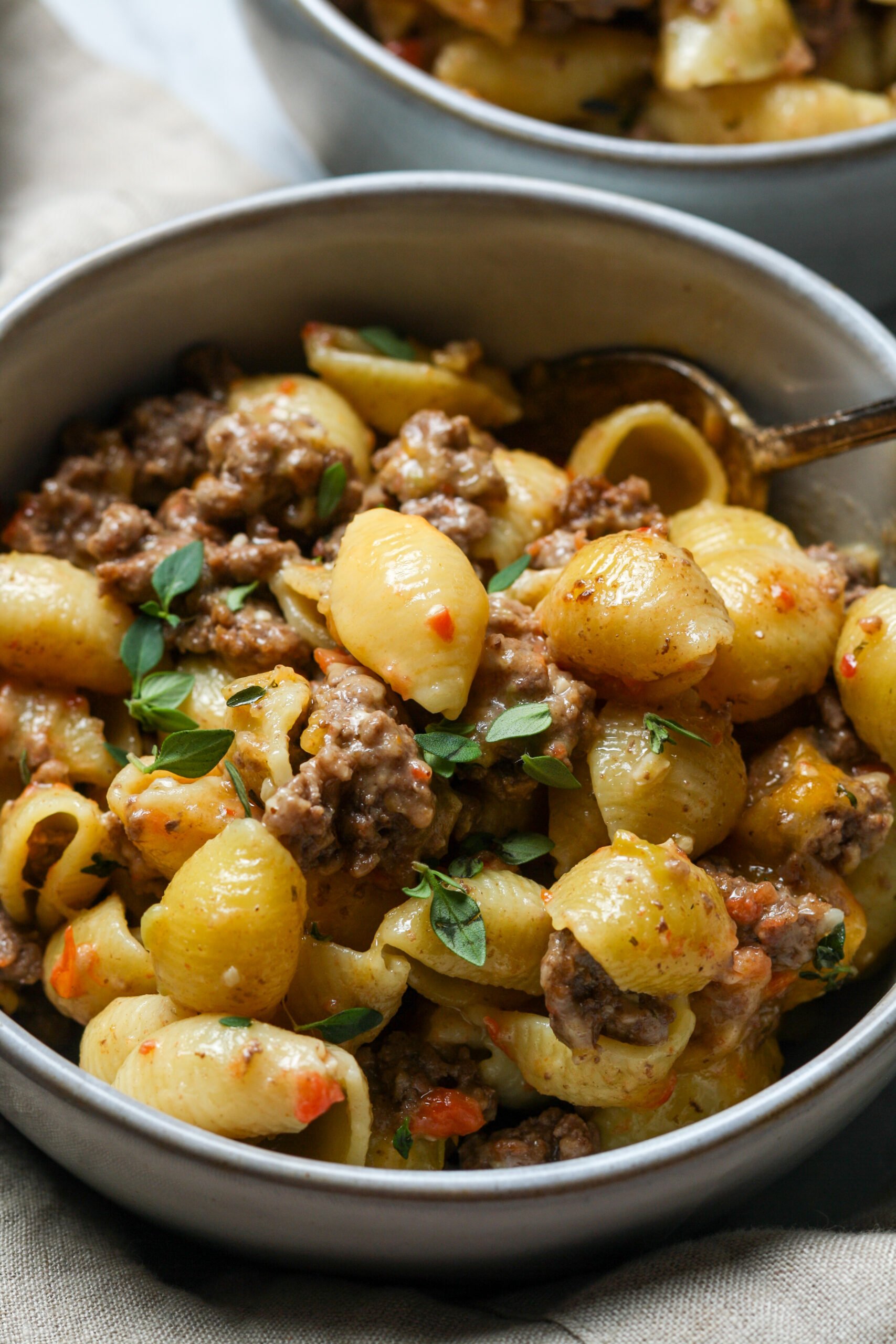 Bowl of cheesy pasta.